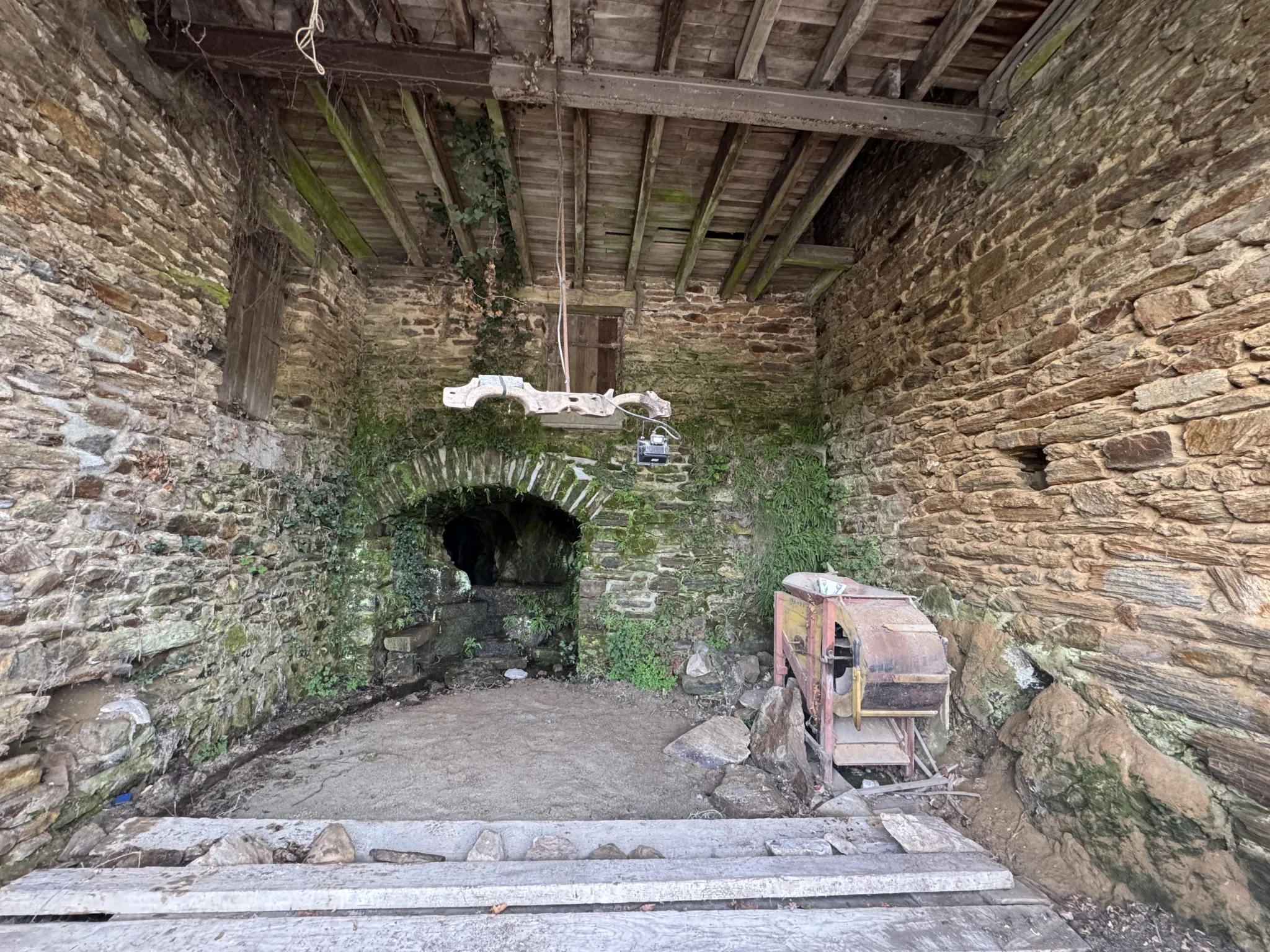 Maison à Uzerche en Corrèze avec fort potentiel 