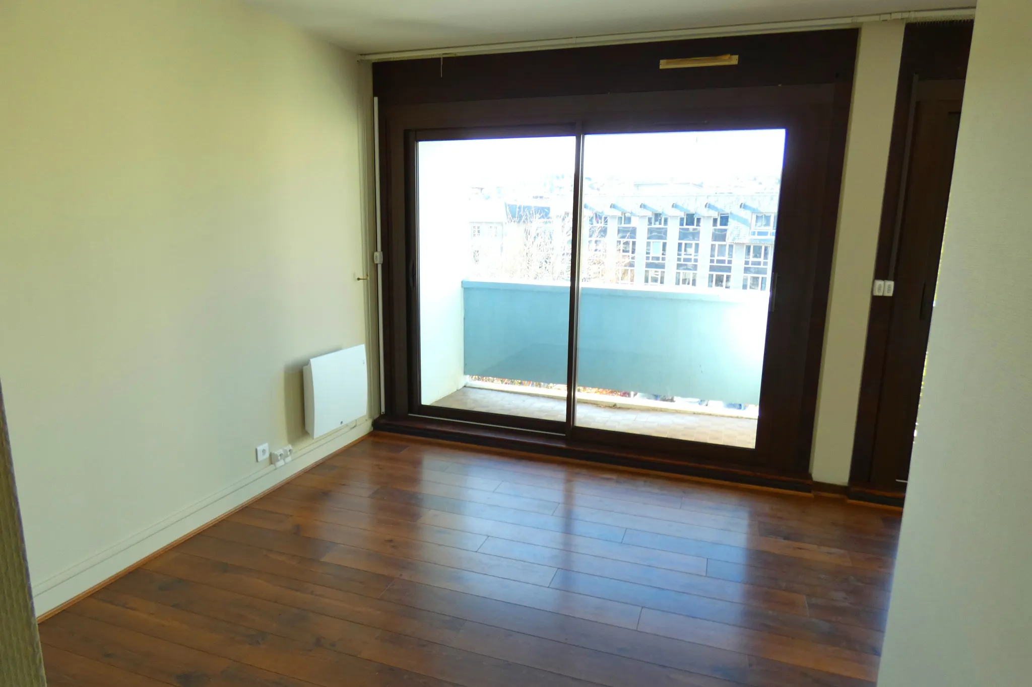 Appartement T3 avec ascenseur et balcon à Aurillac 