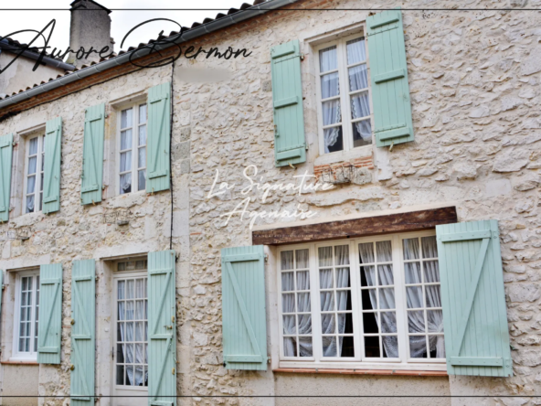 Maison de Village en Pierre de 113m² à Vianne avec Cour