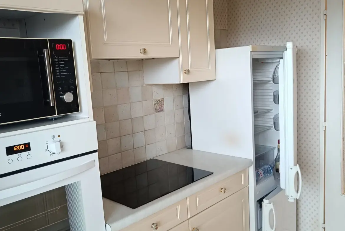 À vendre : Appartement en centre-ville d'Autun à 73.000 euros 