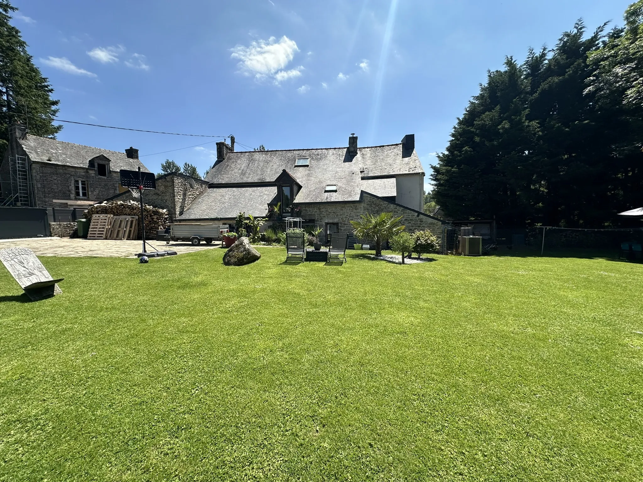 Maison de village rénovée à vendre près de Baud 