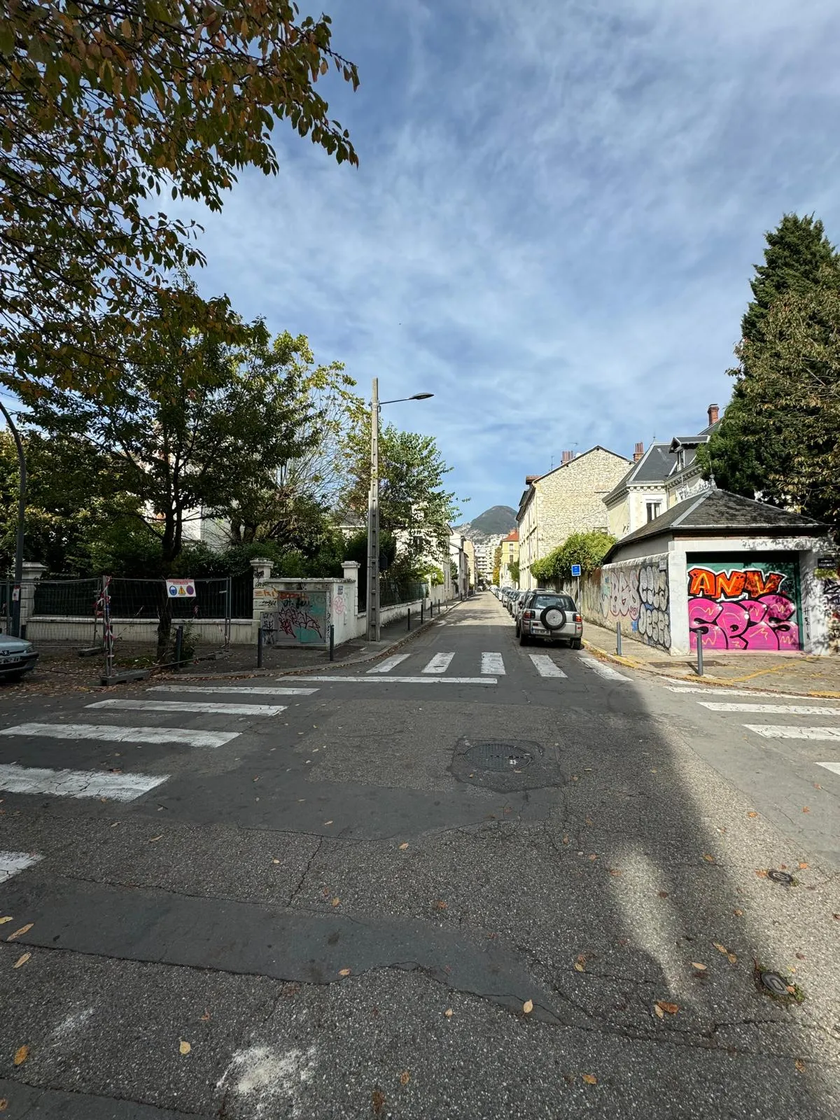 Local commercial à Grenoble - 60 m² avec possibilité d'appartement 