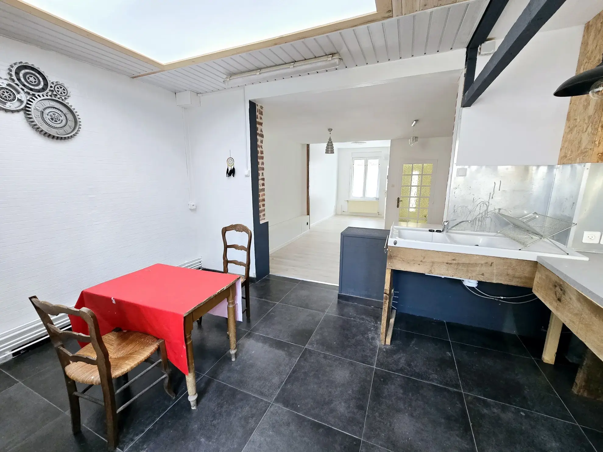 Charmante Maison de 87 m² avec Jardinet à Lille 