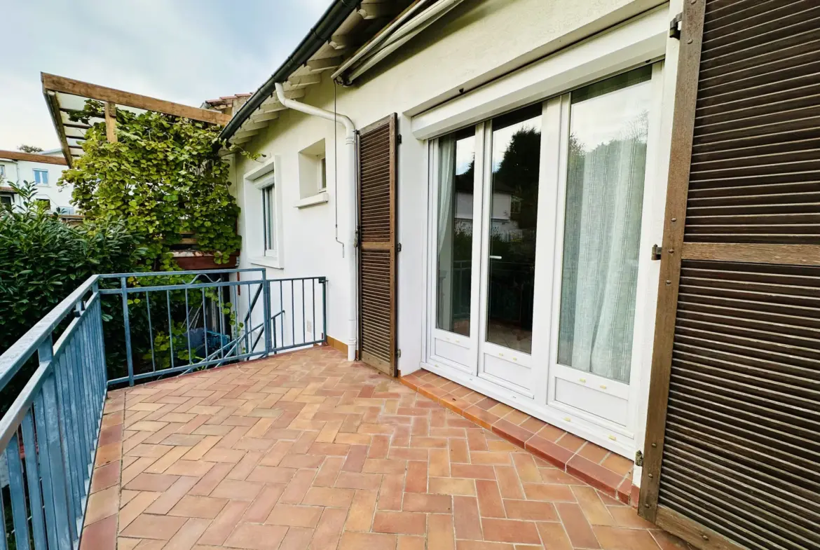 Maison à vendre à Beaumont - 105 m² sur terrain arboré 