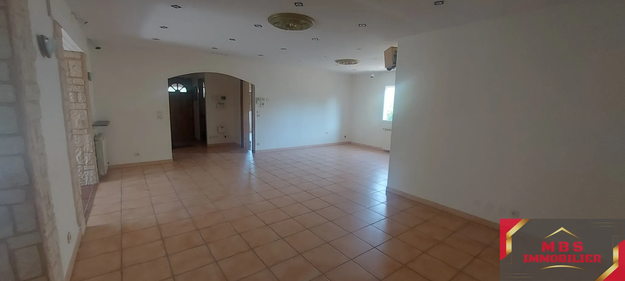 À vendre : Maison 4 faces plain-pied 172 m² à Canohès 