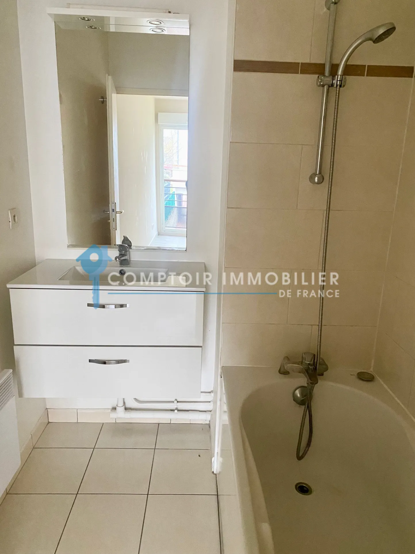 À vendre appartement 2 pièces à Corbeil-Essonnes - 115 000 € 