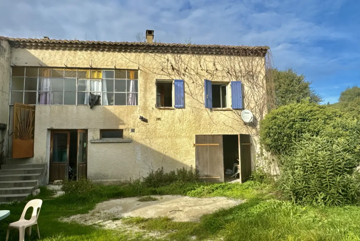 Vente Maison T3 à Rénover à Collorgues - 84,64 m² 