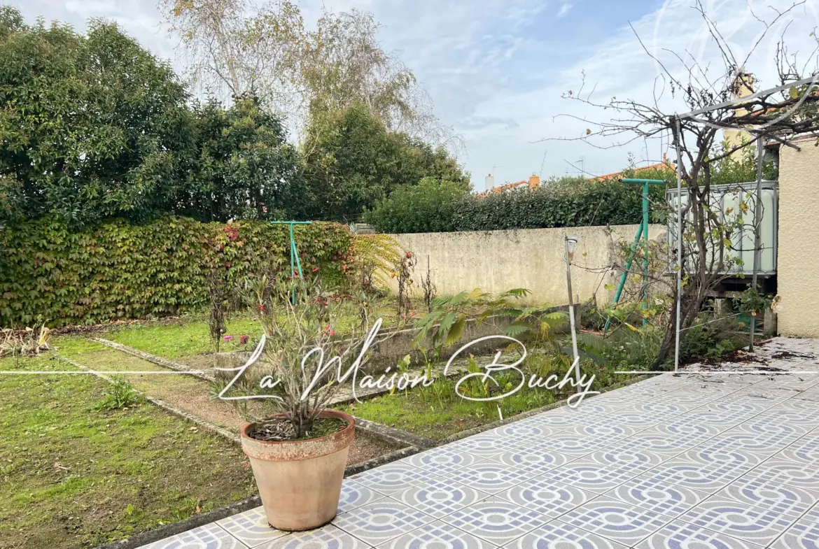 Maison à vendre à Les Sables d'Olonne - 3 chambres et jardin 