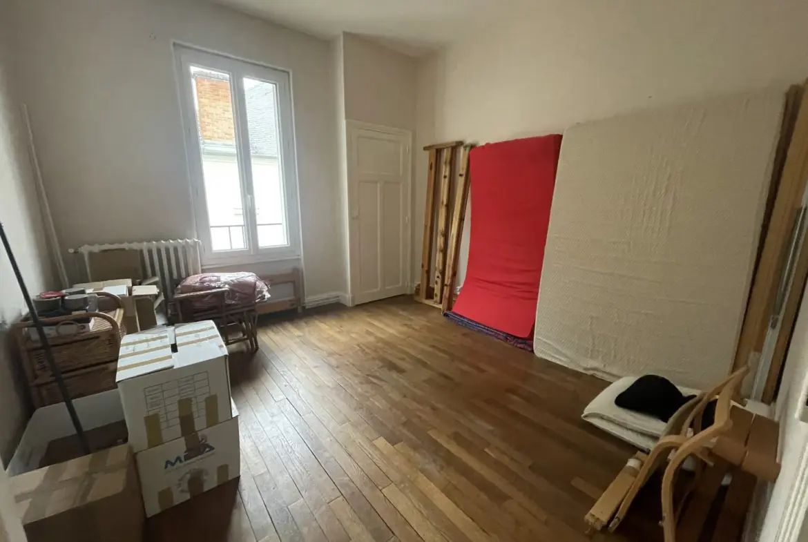 À vendre : Appartement T3 lumineux à Vichy, garage inclus 