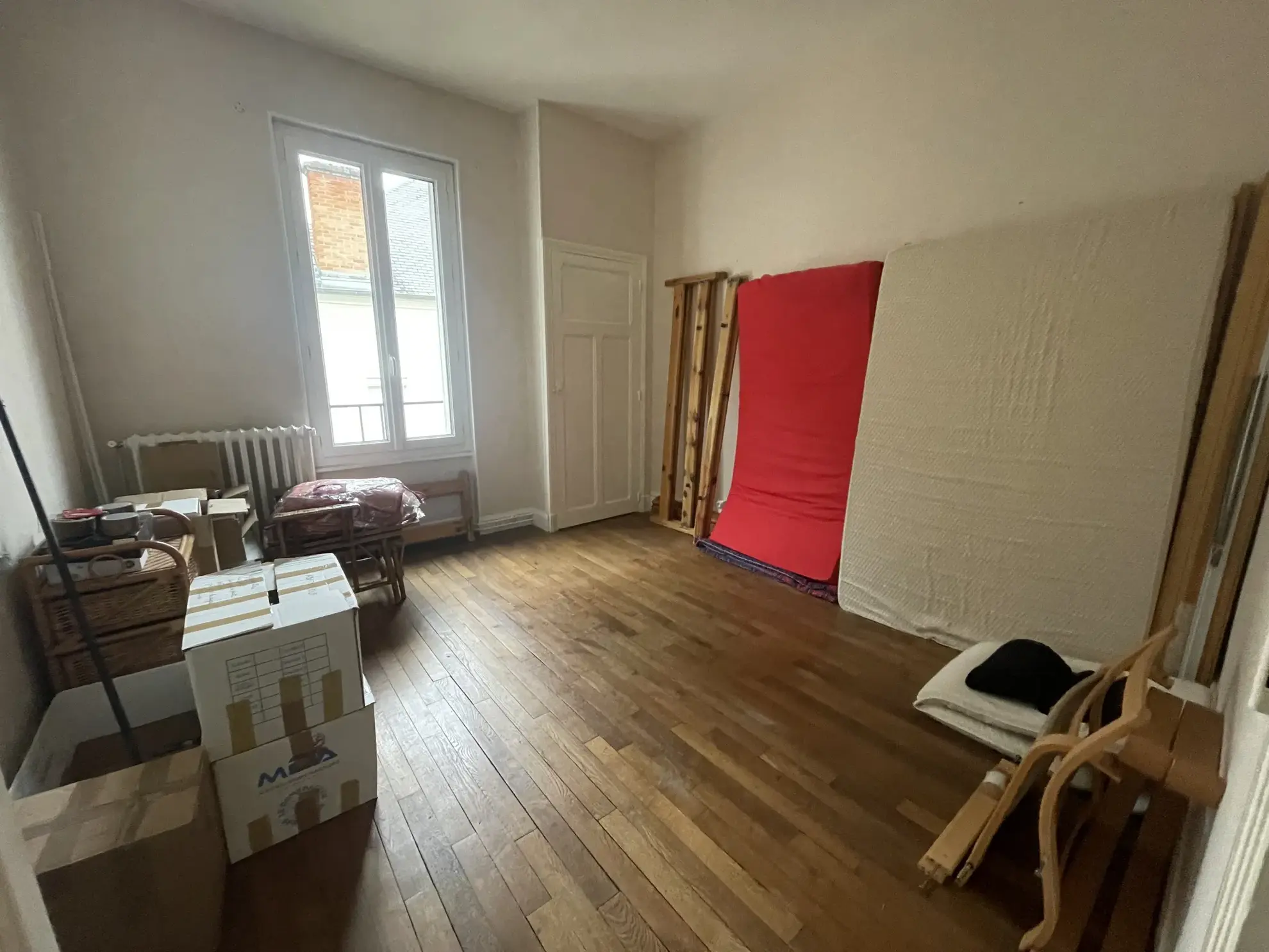 À vendre : Appartement T3 lumineux à Vichy, garage inclus 