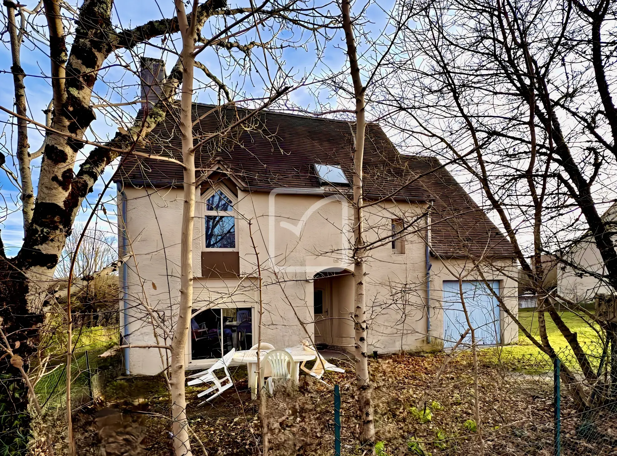 Maison de 95 m² avec 3 chambres à Montfaucon 