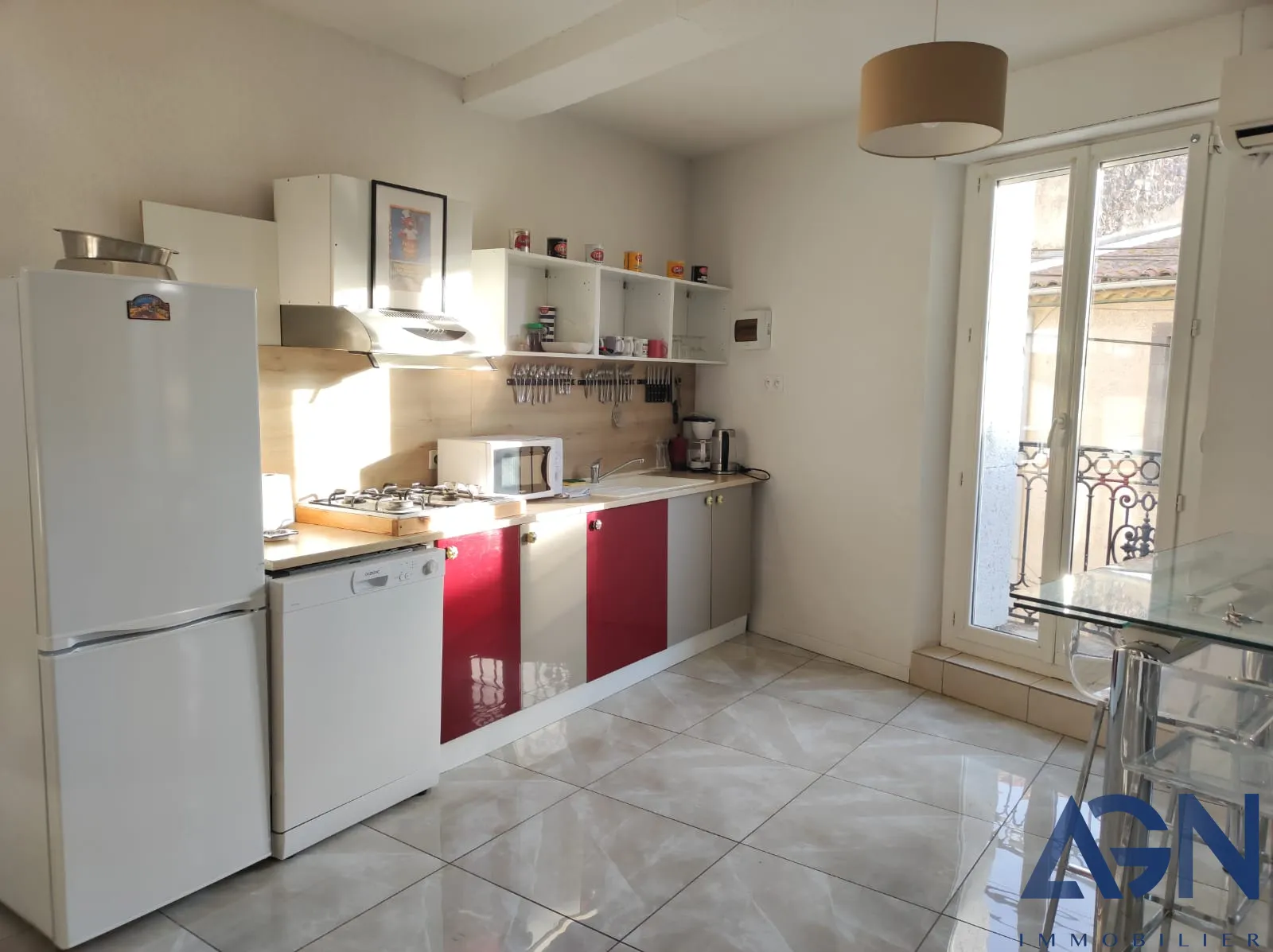 À vendre : Appartement T4 de 70,86 m² à Agde avec deux balcons 