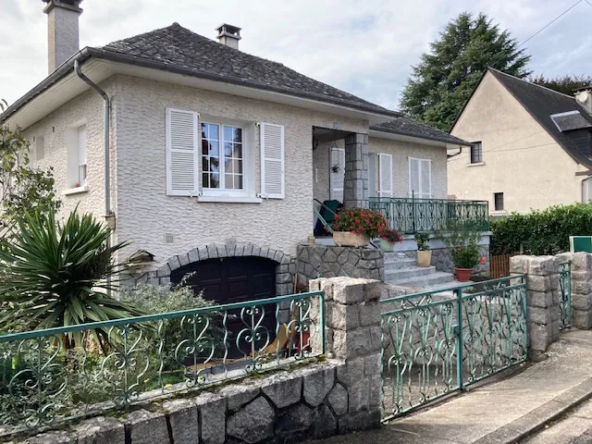 Maison Plain Pied à Argentat - 3 Chambres avec Jardin