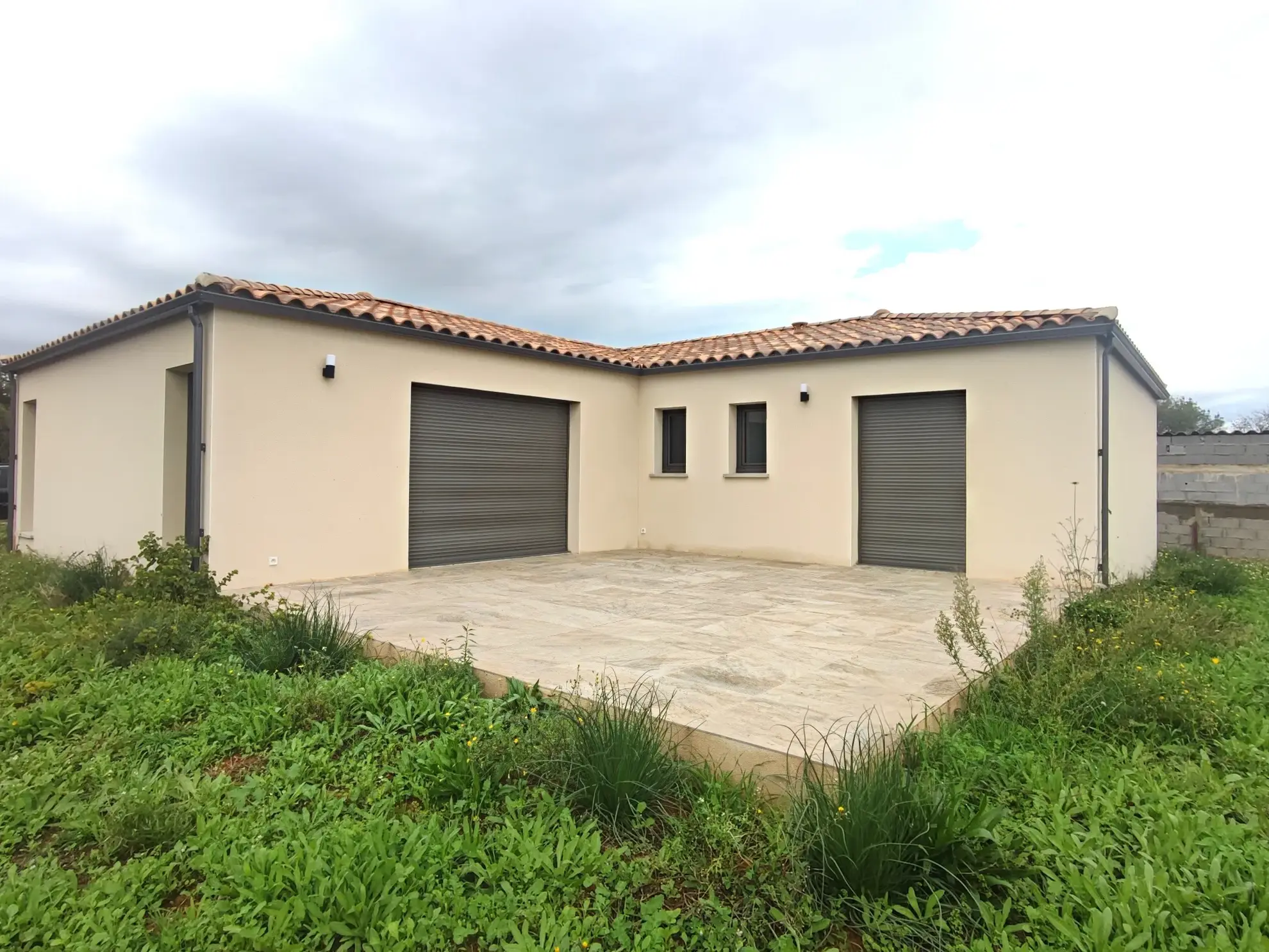 Villa moderne de 2023 à Lézignan - 3 chambres avec garage 