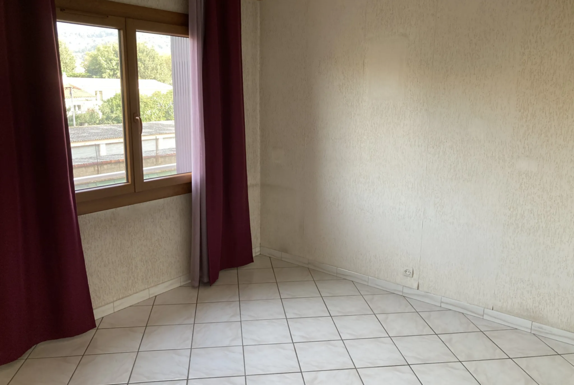 À vendre : Appartement F4 de 64m² à Toulon Ouest 