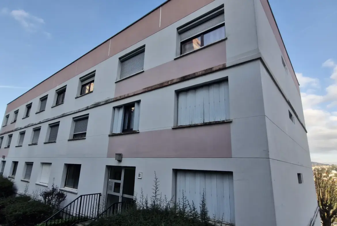 Appartement F4 de 85 m² avec garage à Villars (42390) 