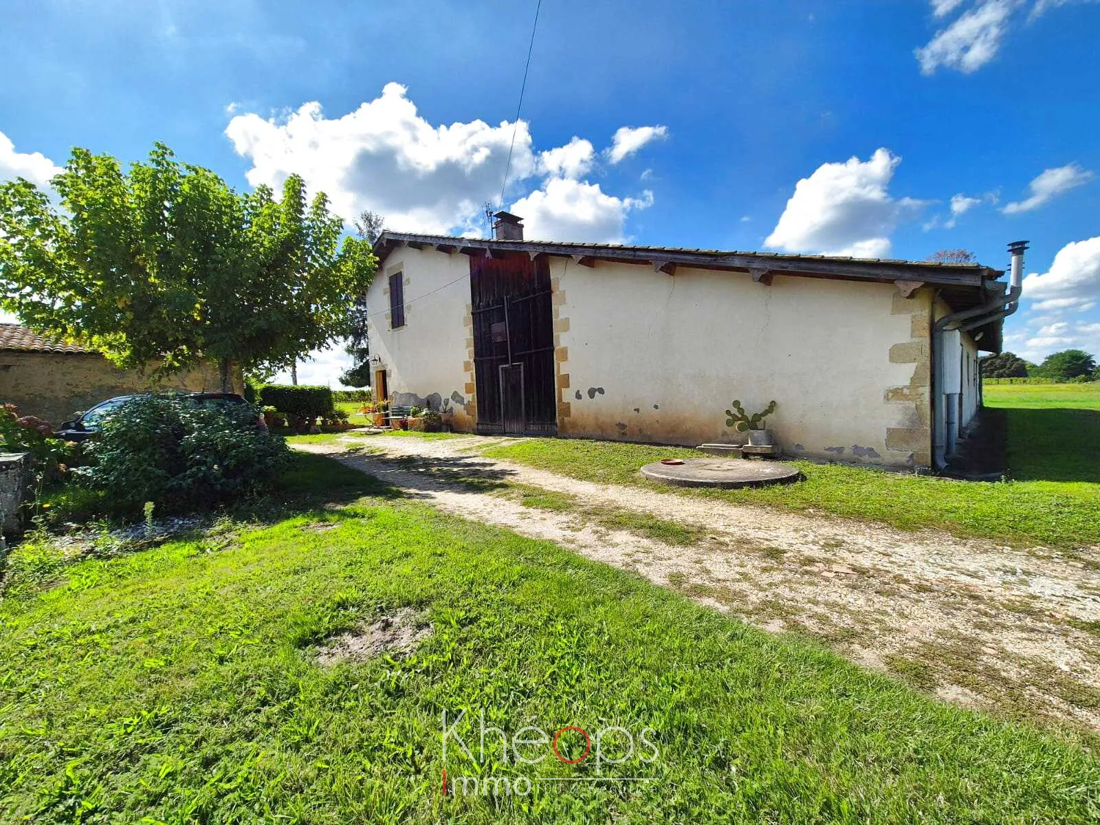 Ancienne ferme à rénover à Langon (33210) – 295 000 € 