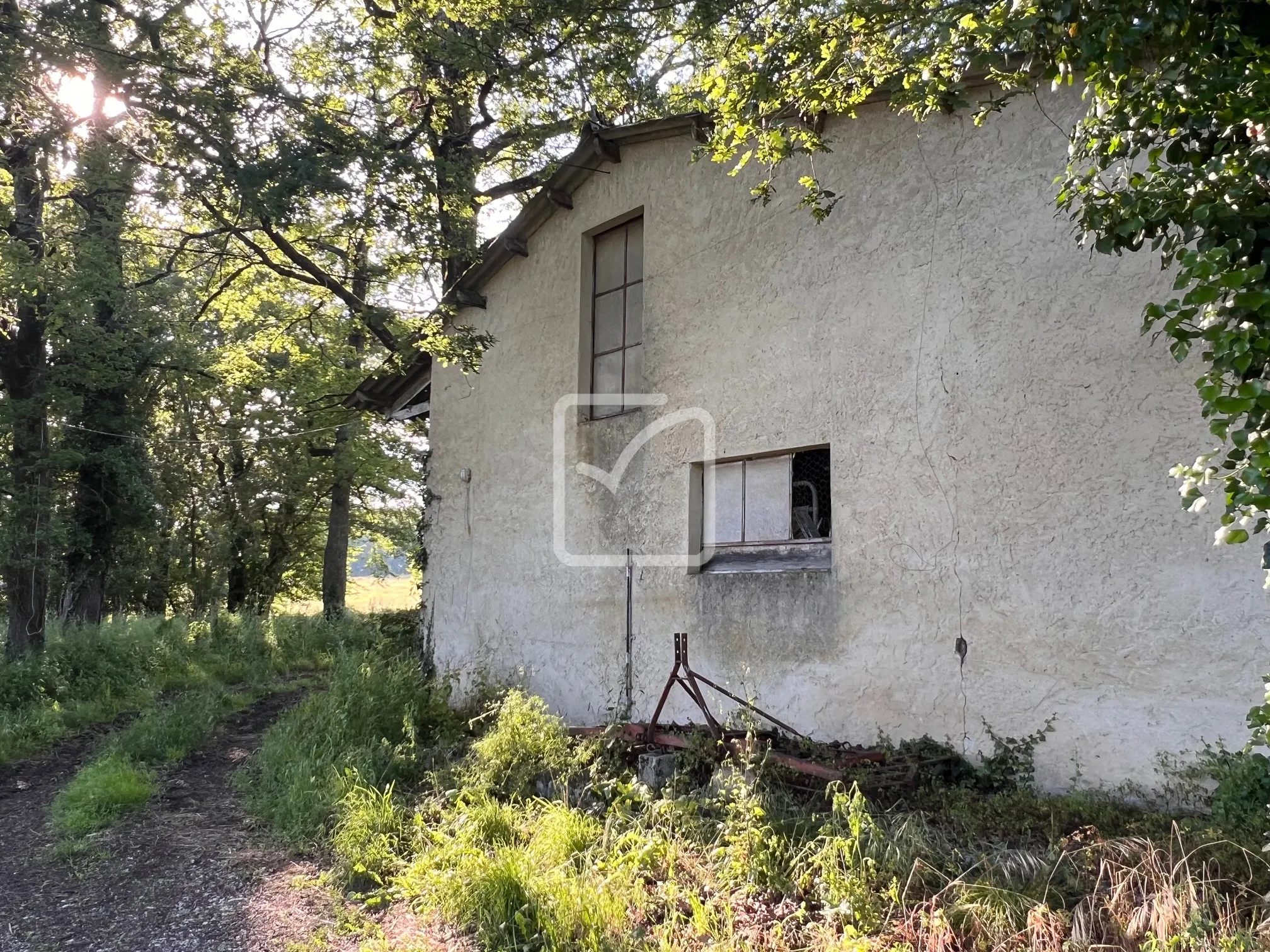 Corps de ferme de 15 Ha à vendre près de Gourdon 