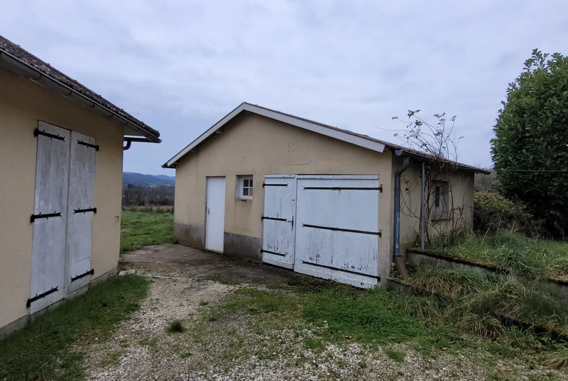 Maison de Plain Pied à Rénover à Nonards 