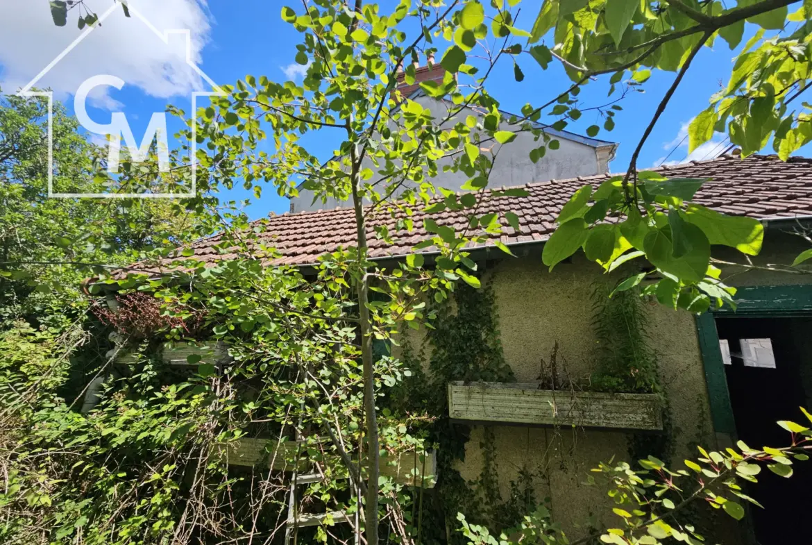 Maison 5 pièces à Torteron avec jardin et garage 