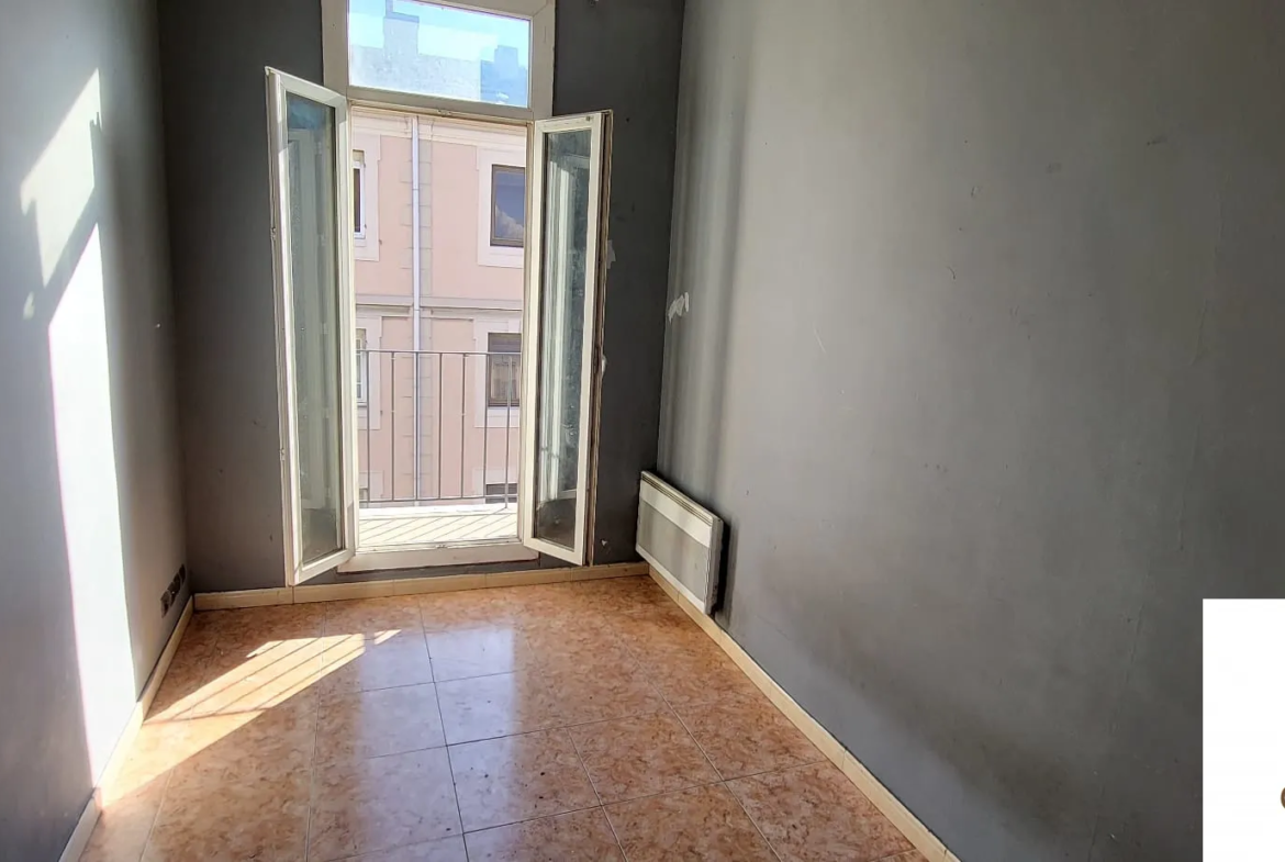 À vendre : Appartement 3 pièces à Marseille - Rue Crimée 