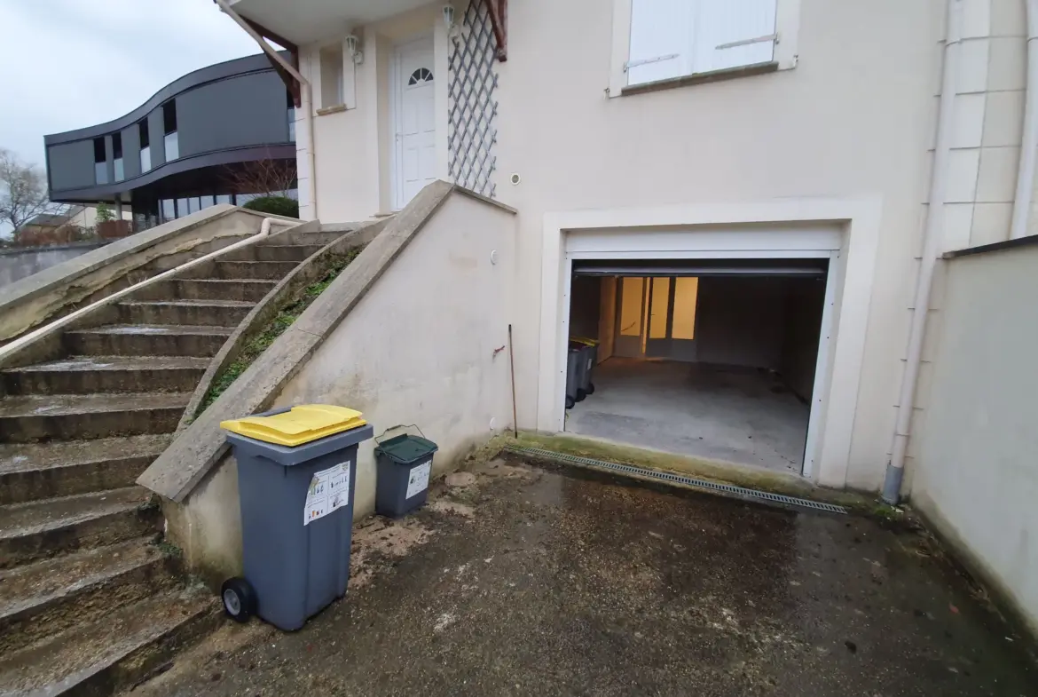 Appartement 2 pièces en rez-de-jardin à Coubron - Investissement 