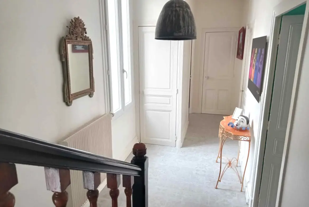 À vendre: Maison de ville à Vichy, 3 chambres, terrasse 