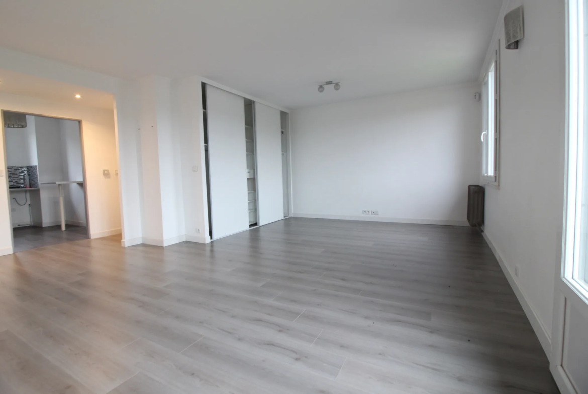 Appartement T3 de 70 m2 à Etampes - Idéal Investisseur 