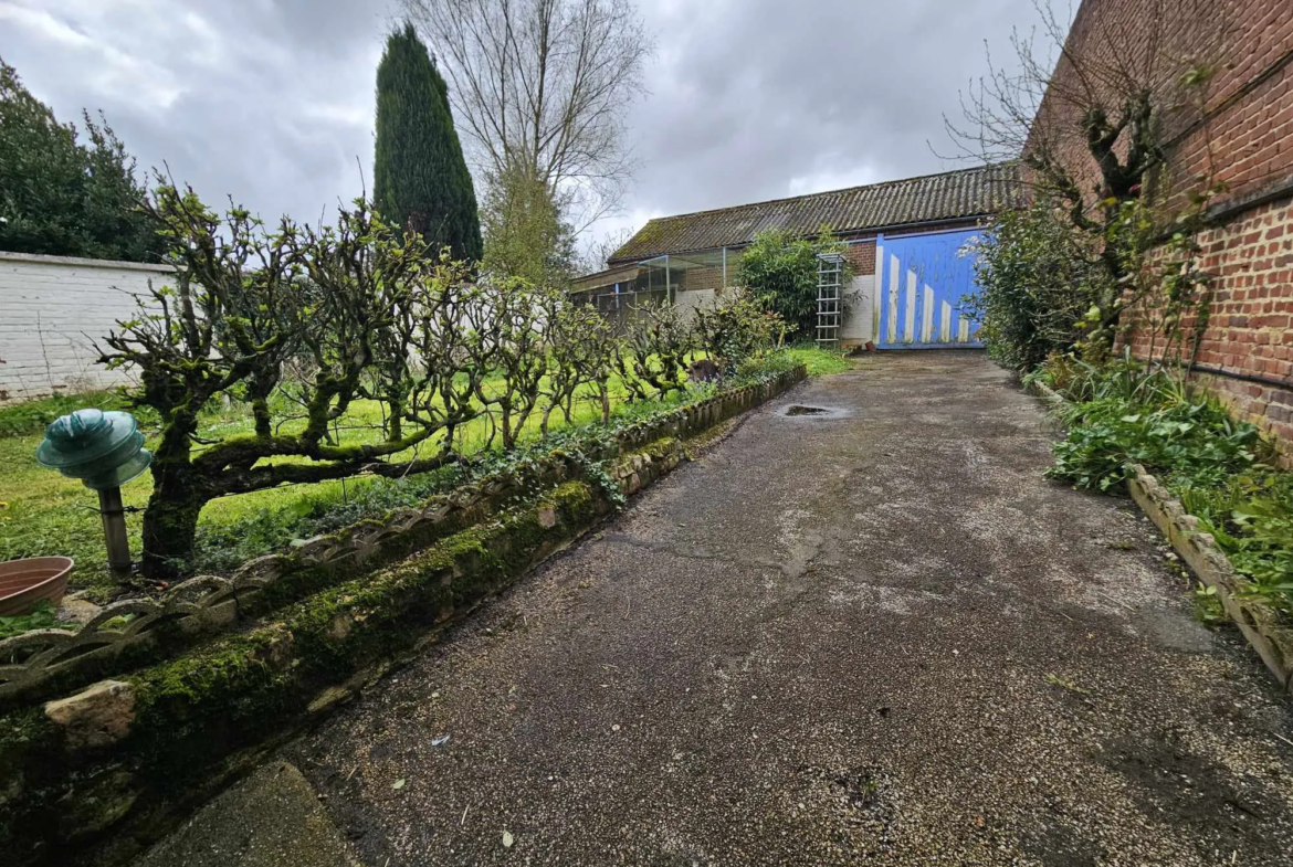 Maison de ville à vendre à FREVENT, proche de DOULLENS 