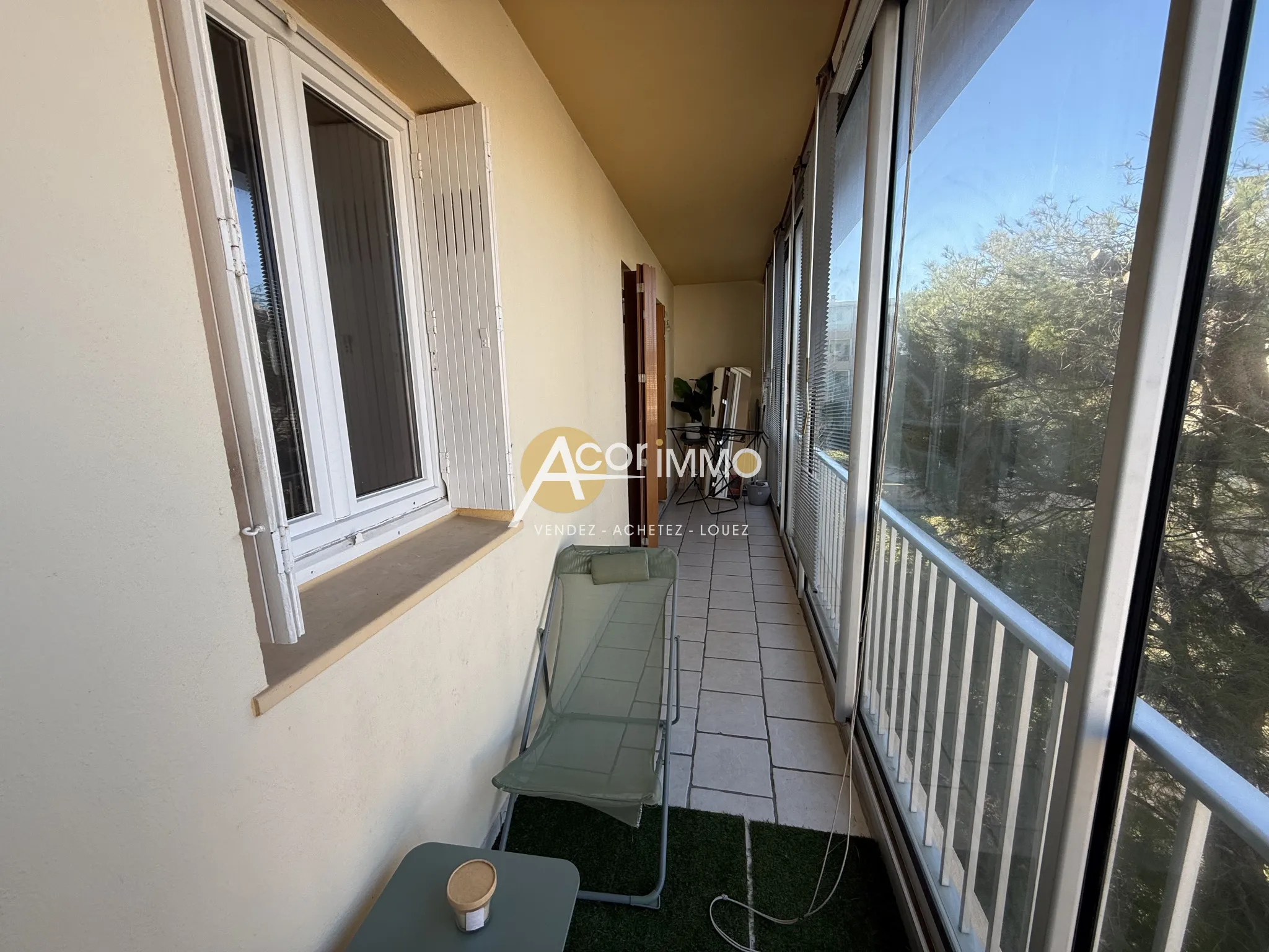 Vente Appartement T2 35 m² à Six Fours les Plages avec Parking 