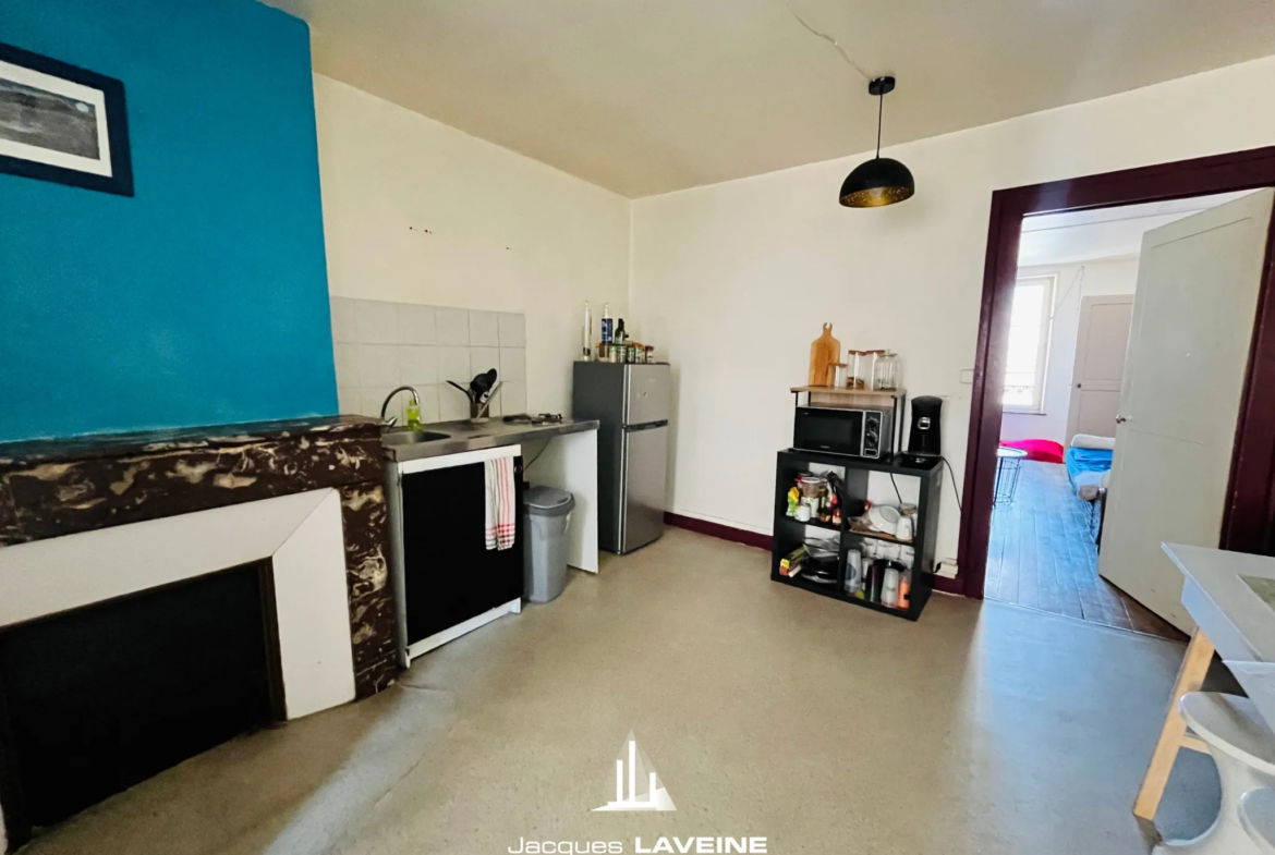 À vendre : Appartement 2 pièces de 47m² à Nancy, secteur Poincaré 