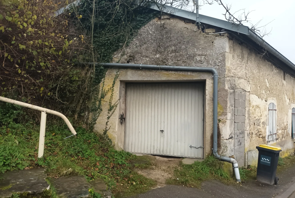 Maison T3 de plain-pied avec jardin et garage à Vaucouleurs 