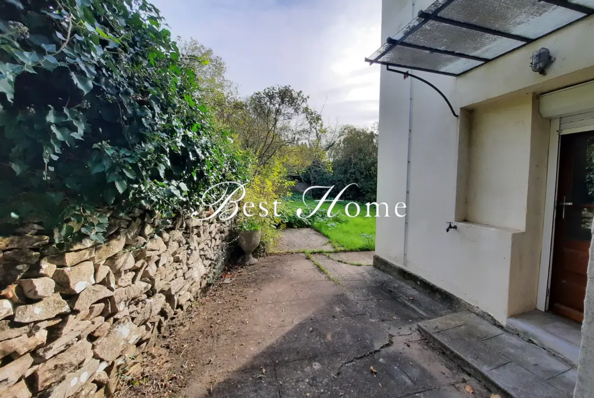 Colline Nord de Nîmes - Appartement T3 avec jardin et parking 