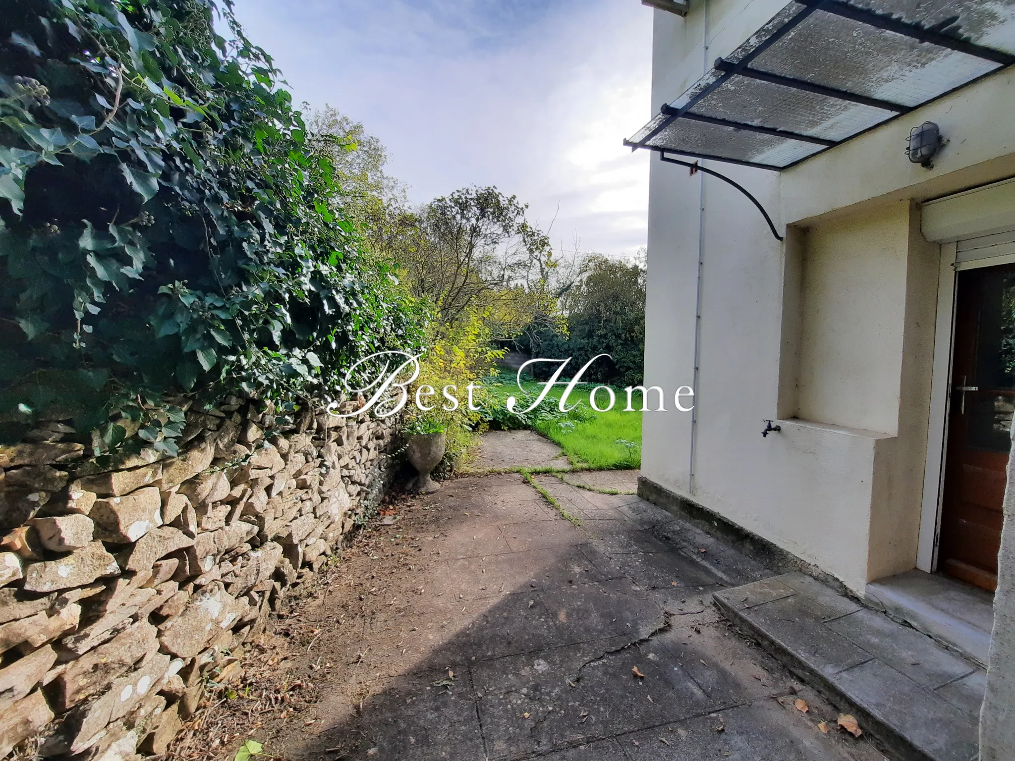 Colline Nord de Nîmes - Appartement T3 avec jardin et parking 