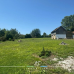 Terrain à bâtir avec grange à Mirebeau sur Bèze - 79900 EUR