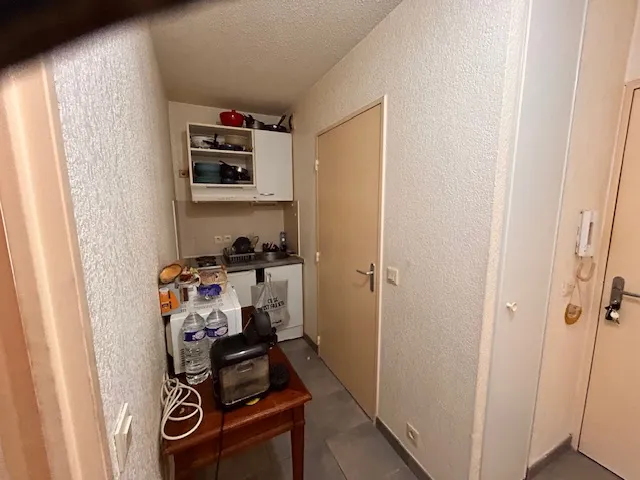 À vendre : Studio lumineux de 25 m2 à Toulon 