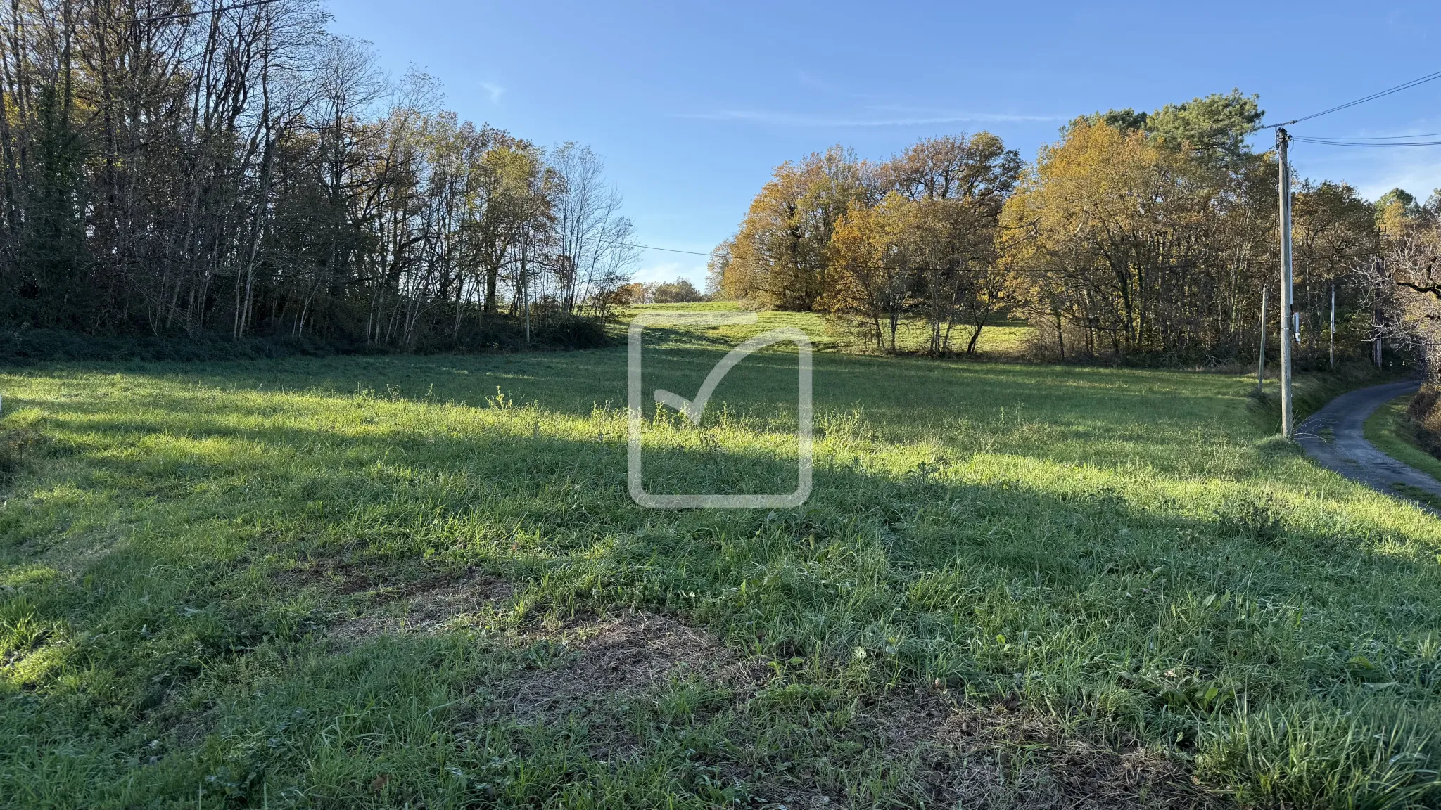 Terrain de 3.6 hectares en Périgord Noir à vendre 