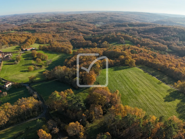 Terrain de 3.6 hectares en Périgord Noir à vendre