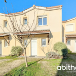 Maison mitoyenne récente de 80 m² à Libourne, vue sur vignes