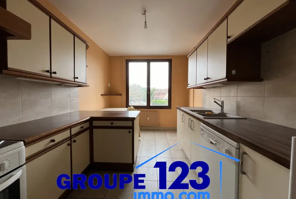 Vente Appartement 4 pièces à Auxerre - 134900 € 