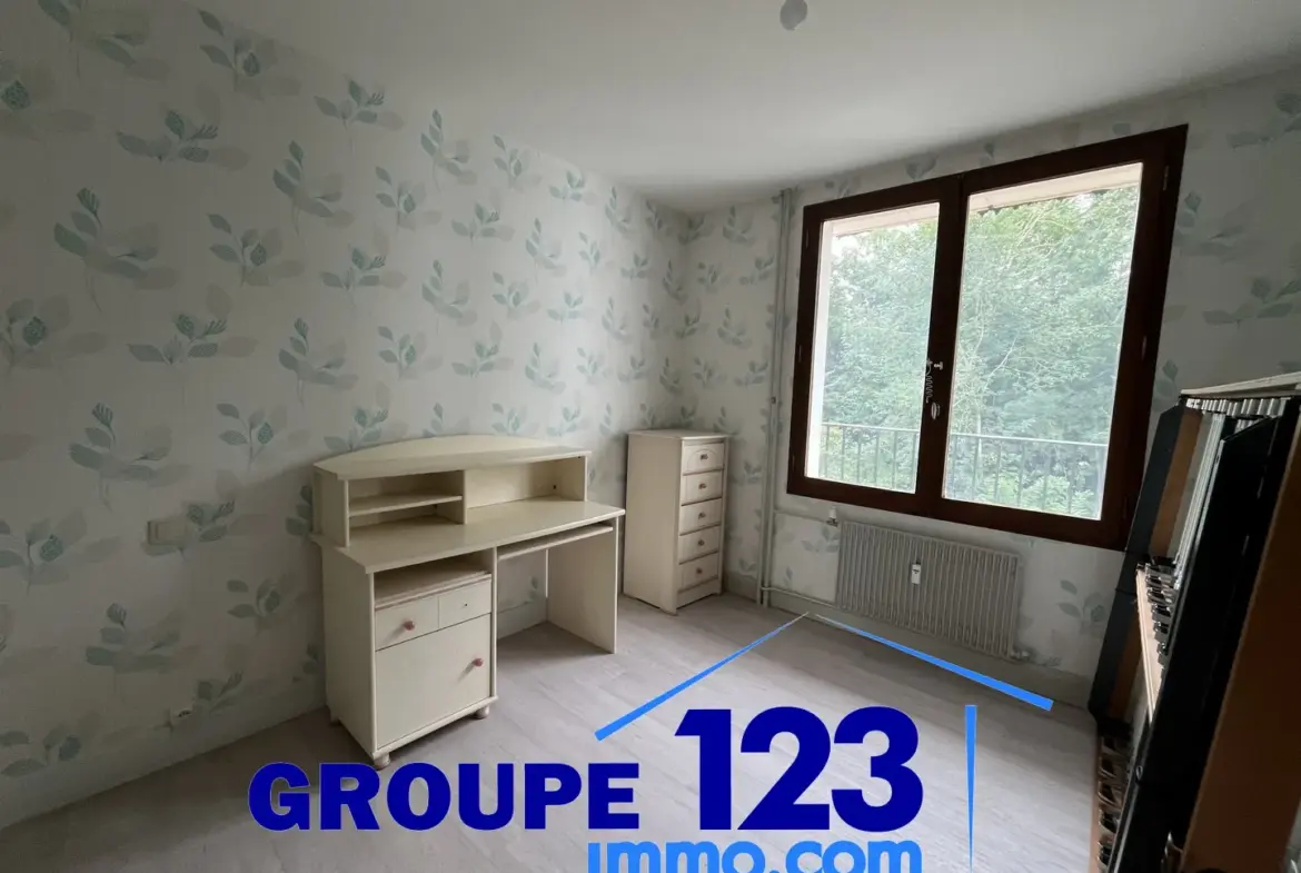 Vente Appartement 4 pièces à Auxerre - 134900 € 