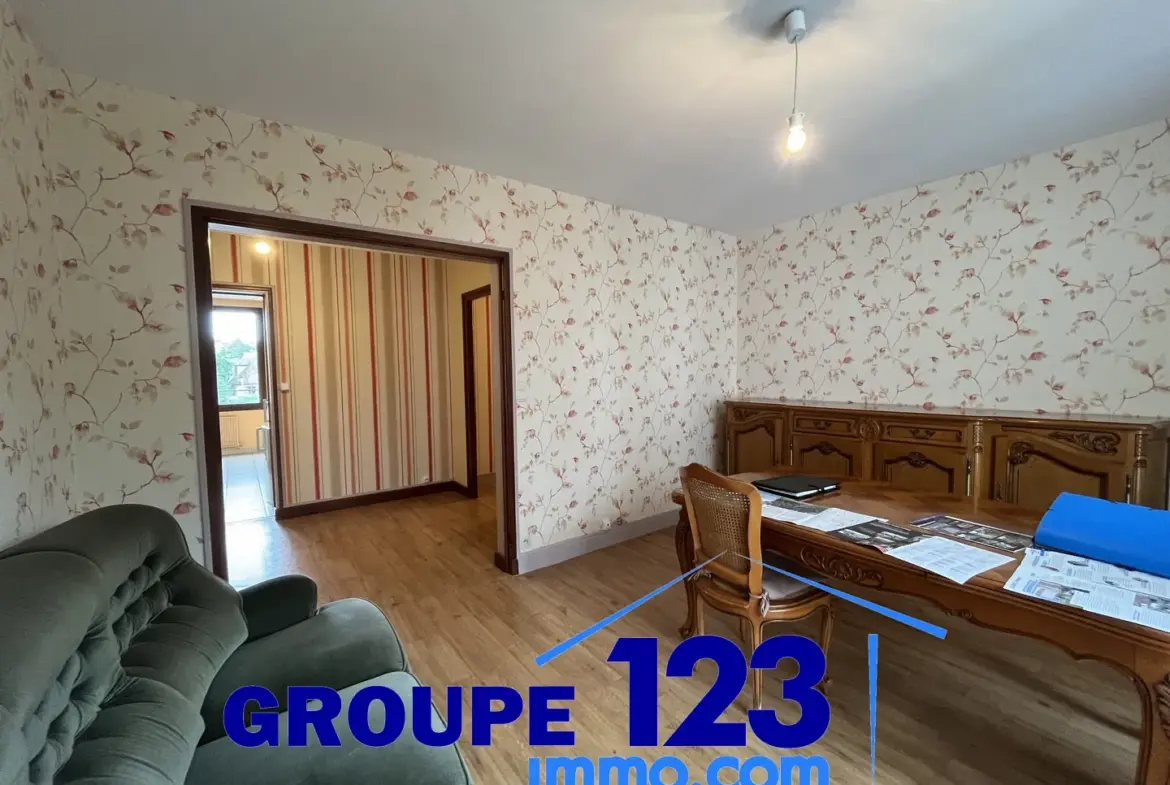 Vente Appartement 4 pièces à Auxerre - 134900 € 