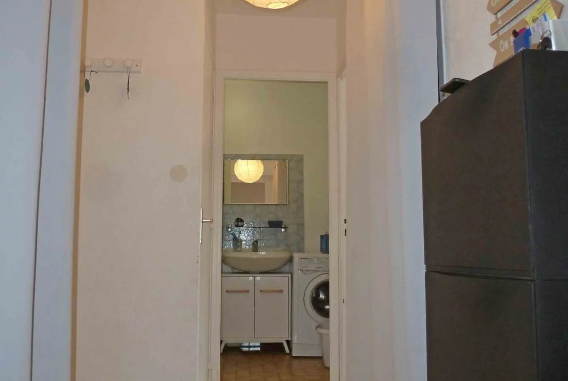 Appartement T2 lumineux de 38m² avec balcon à Port la Nouvelle 