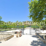 Spacieux Appartement T3 à Proximité des Jardins de la Fontaine à Nîmes