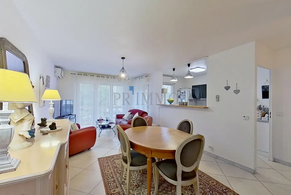 Superbe Appartement 3 Pièces à Fréjus avec Piscine 