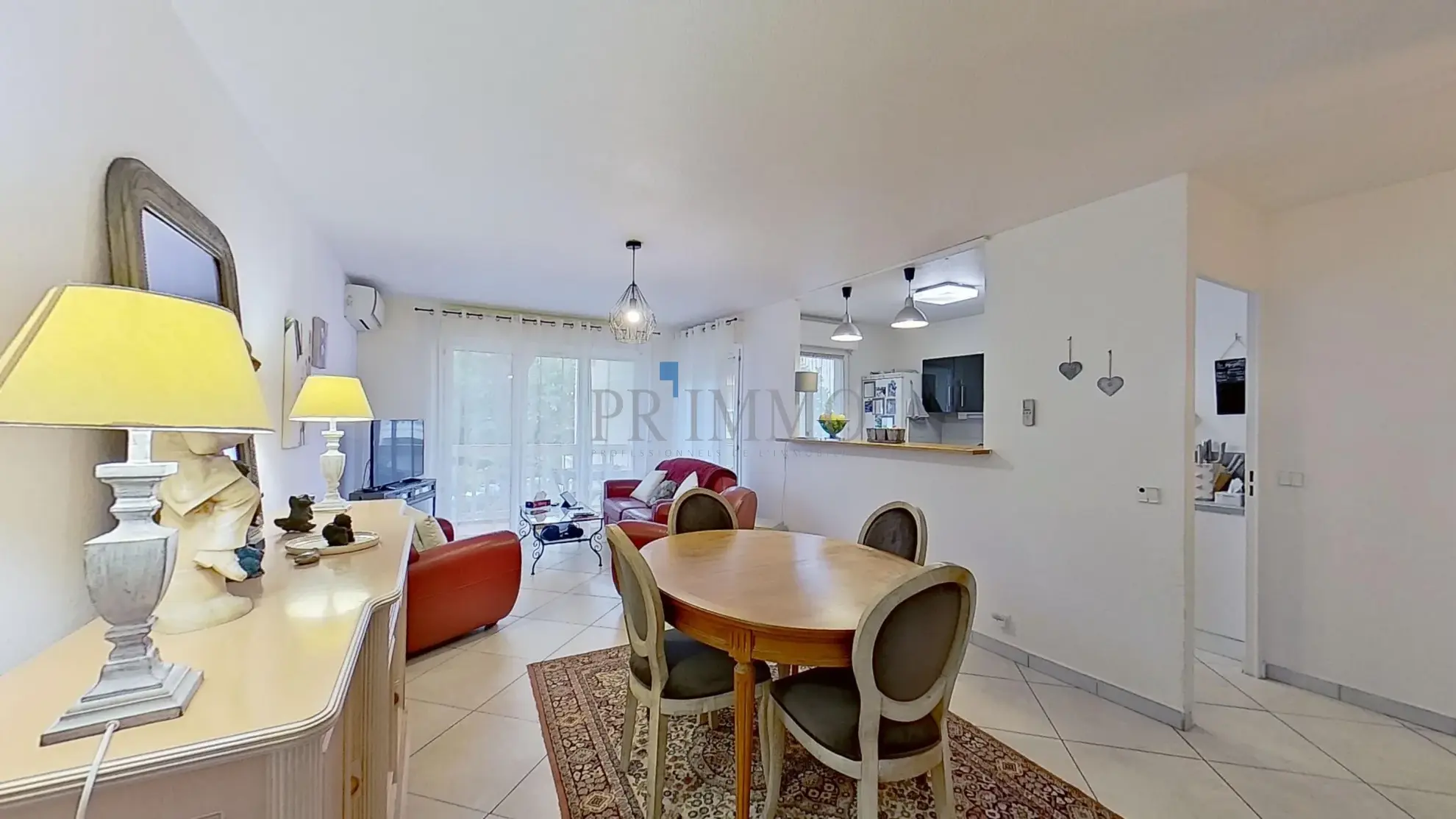 Superbe Appartement 3 Pièces à Fréjus avec Piscine 