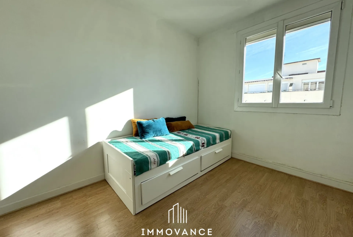 Montpellier - Appartement 3 pièces de 51 m² avec balcon et parking 