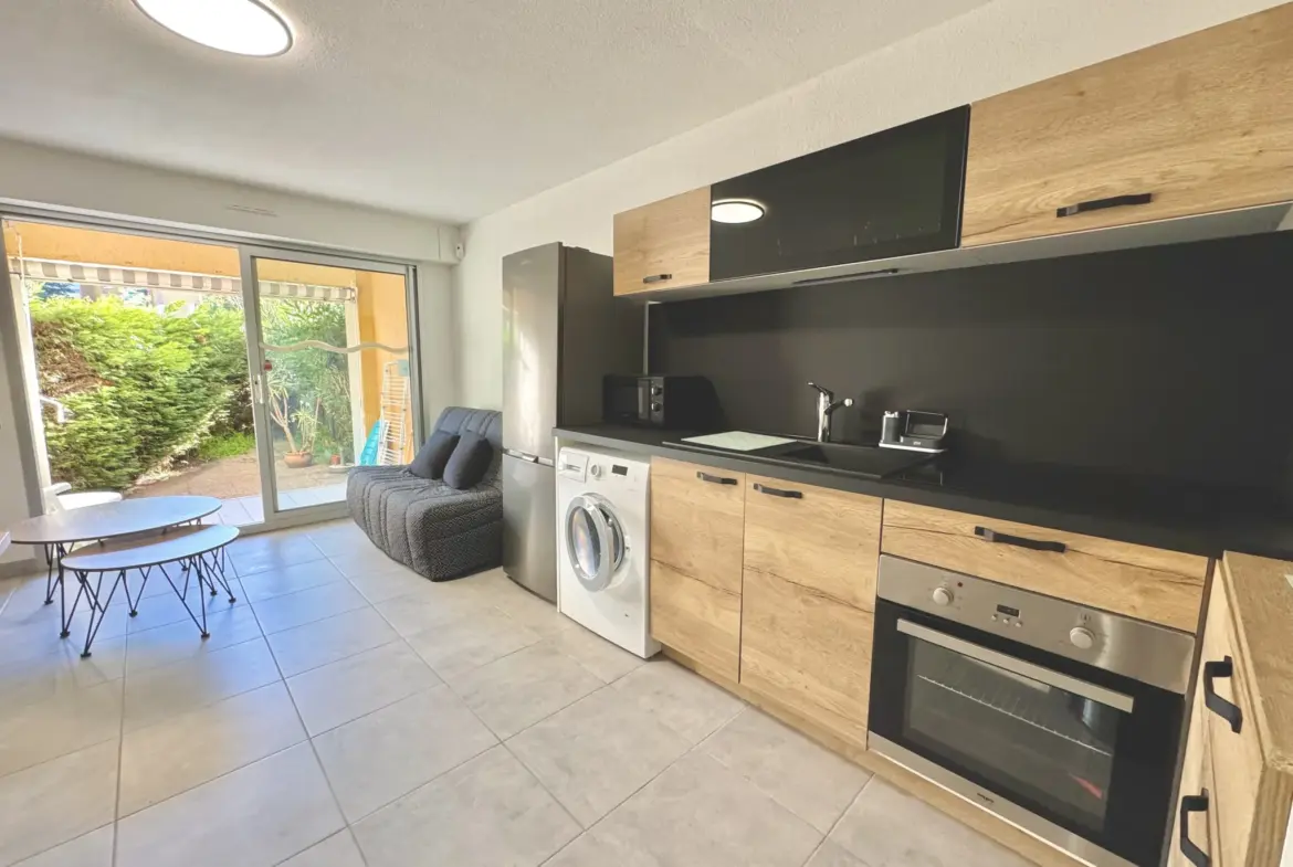 Appartement T2 cabine de 34 m² avec jardinet près de la plage 