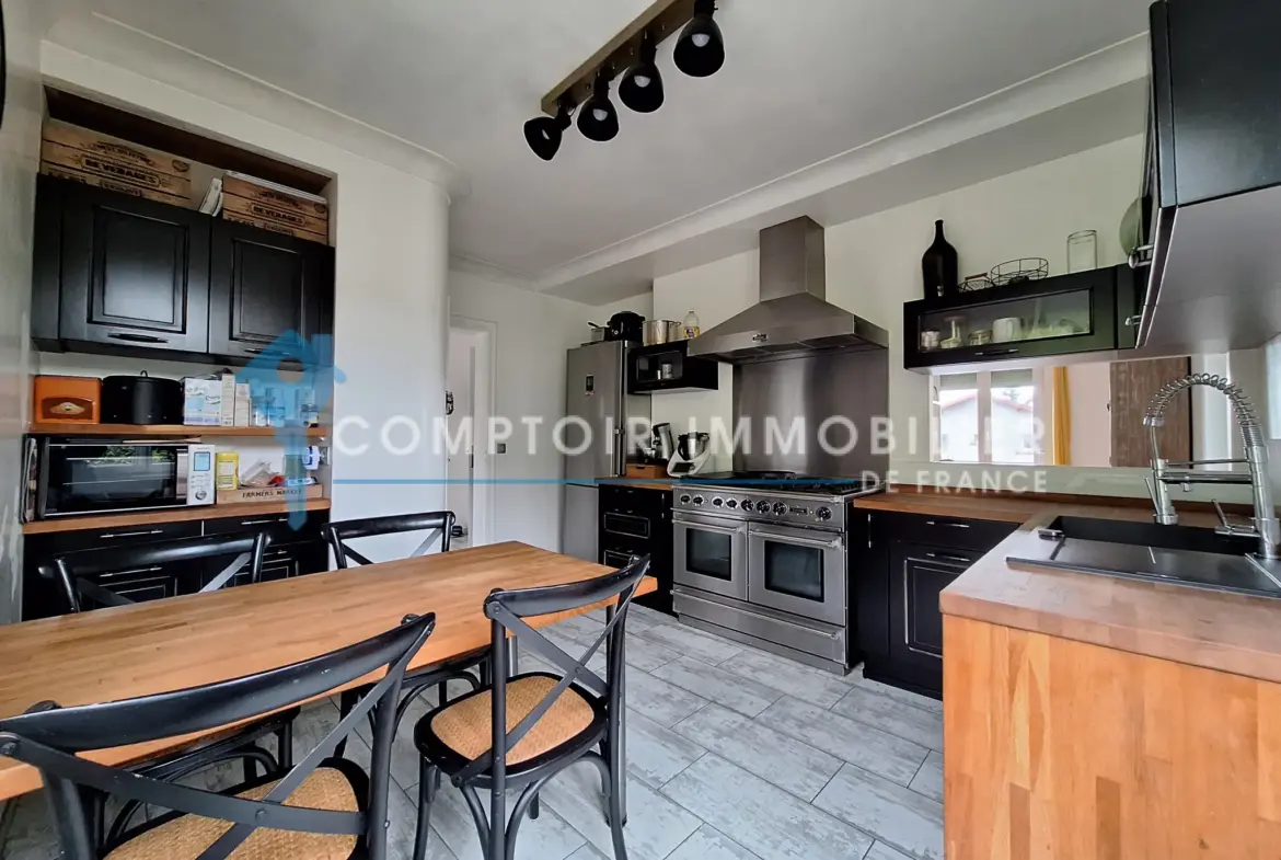 À vendre maison de 206 m² avec jardin à Puylaurens 