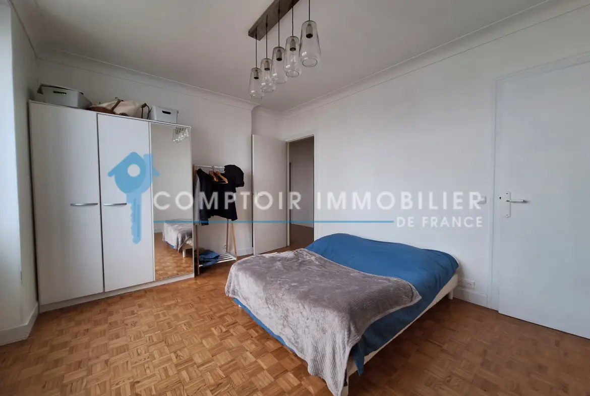 À vendre maison de 206 m² avec jardin à Puylaurens 